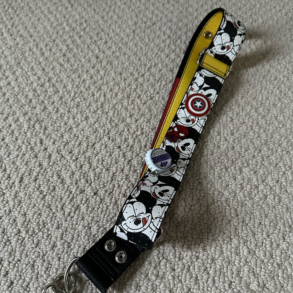 Disney Mickey Mouse Trading Pins Lanyard with Pins